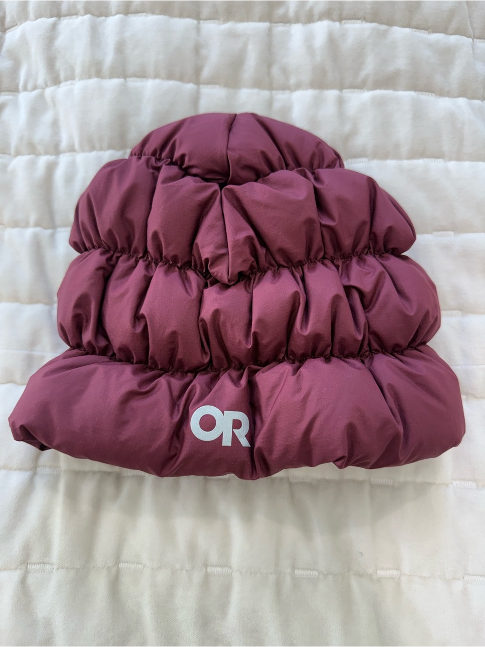 Outdoor Research Puffy Beanie - Burgundy L-XL